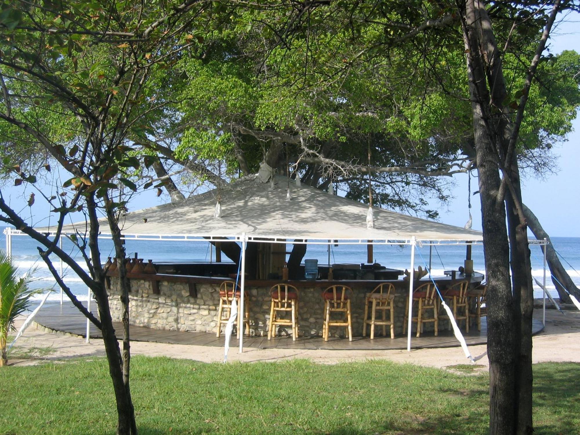 Hotel Punta Teonoste Попойо Екстериор снимка